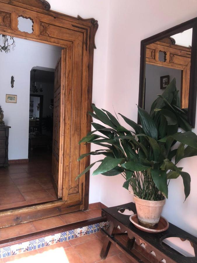 Casa De Tita Dolores กอร์เตส เด ลา ฟรอนเตรา ภายนอก รูปภาพ