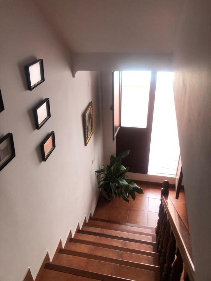 Casa De Tita Dolores กอร์เตส เด ลา ฟรอนเตรา ภายนอก รูปภาพ