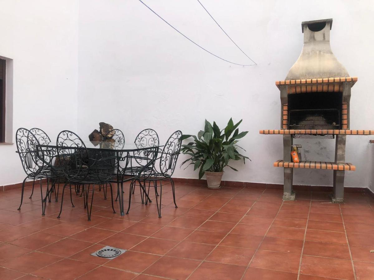 Casa De Tita Dolores กอร์เตส เด ลา ฟรอนเตรา ภายนอก รูปภาพ